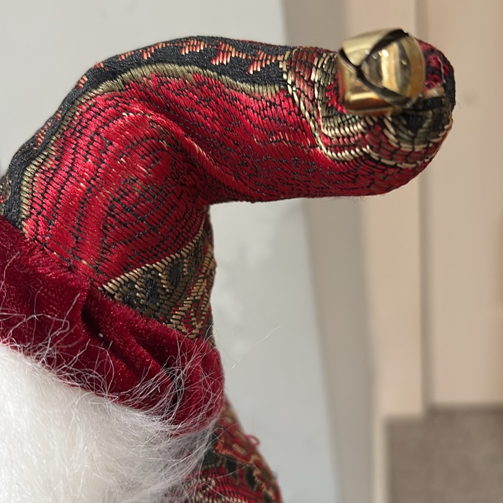 Holiday Decor Santa - Picture 11 of 14